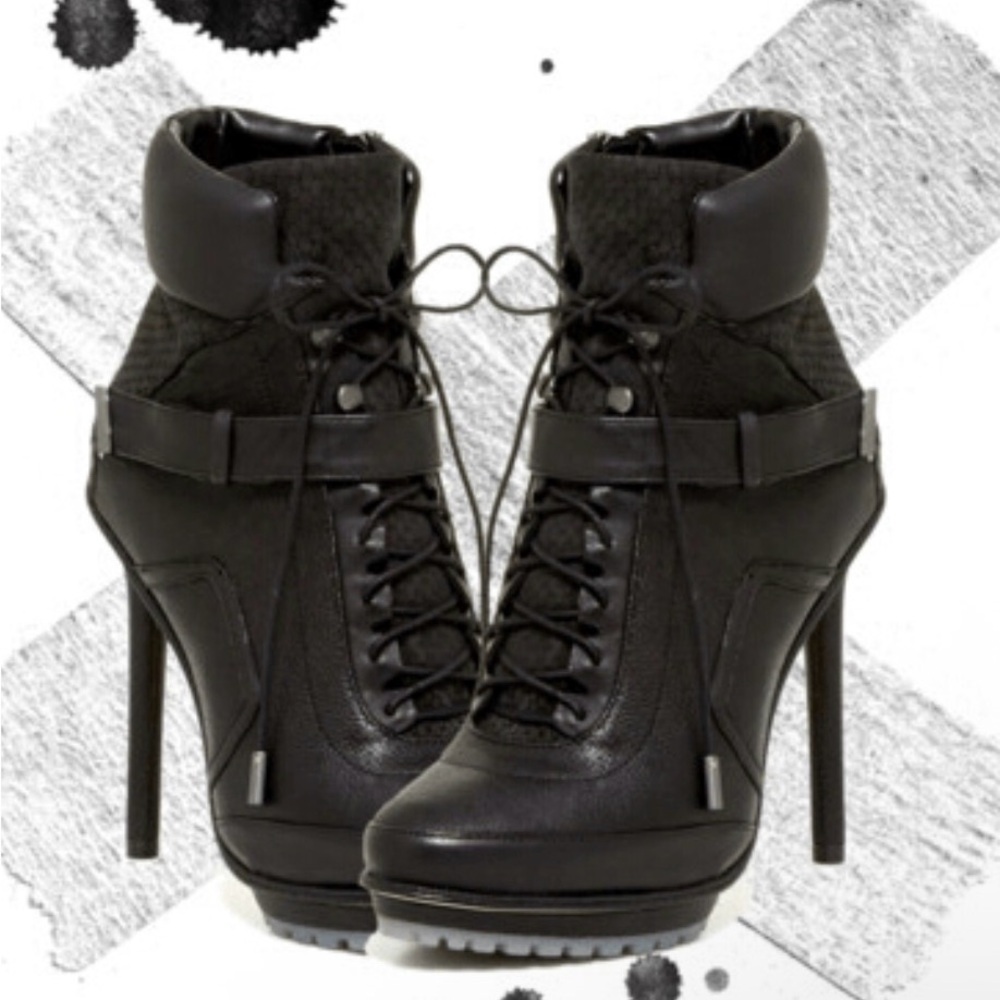 BCBGMAXAZRIA MA-NOLA black lace up stiletto ankle boots size 9M/39 zip&strap
